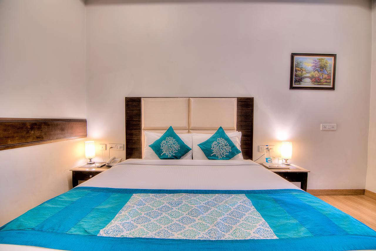 Vivo Hotels Jalandhar Luaran gambar